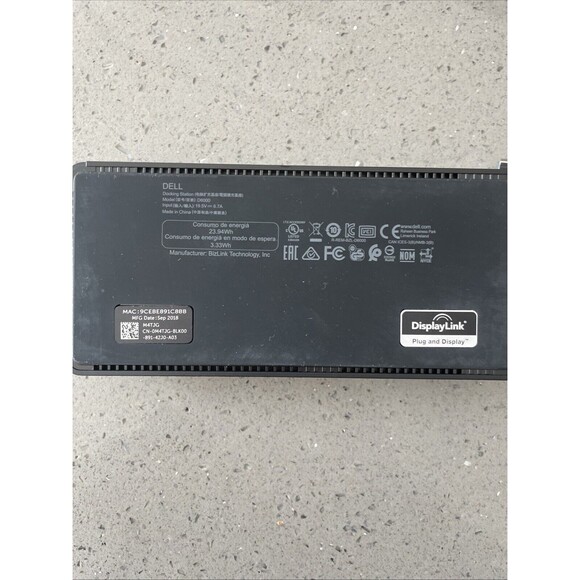 Dell D6000 Universal  Docking Station - Black - W/ 130W Power Adapter - Picture 3 of 10